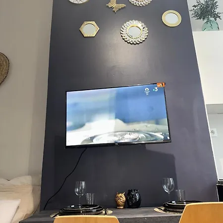 Lerelaisdodile - Confort - Ideal Pro & Couple - Vauban アパート