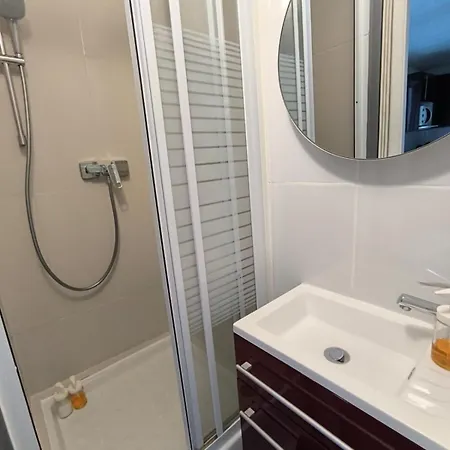 Lerelaisdodile - Confort - Idéal Pro&couple - Vauban Apartamento *